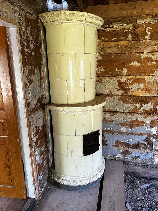 Hantverks kakelugn 4