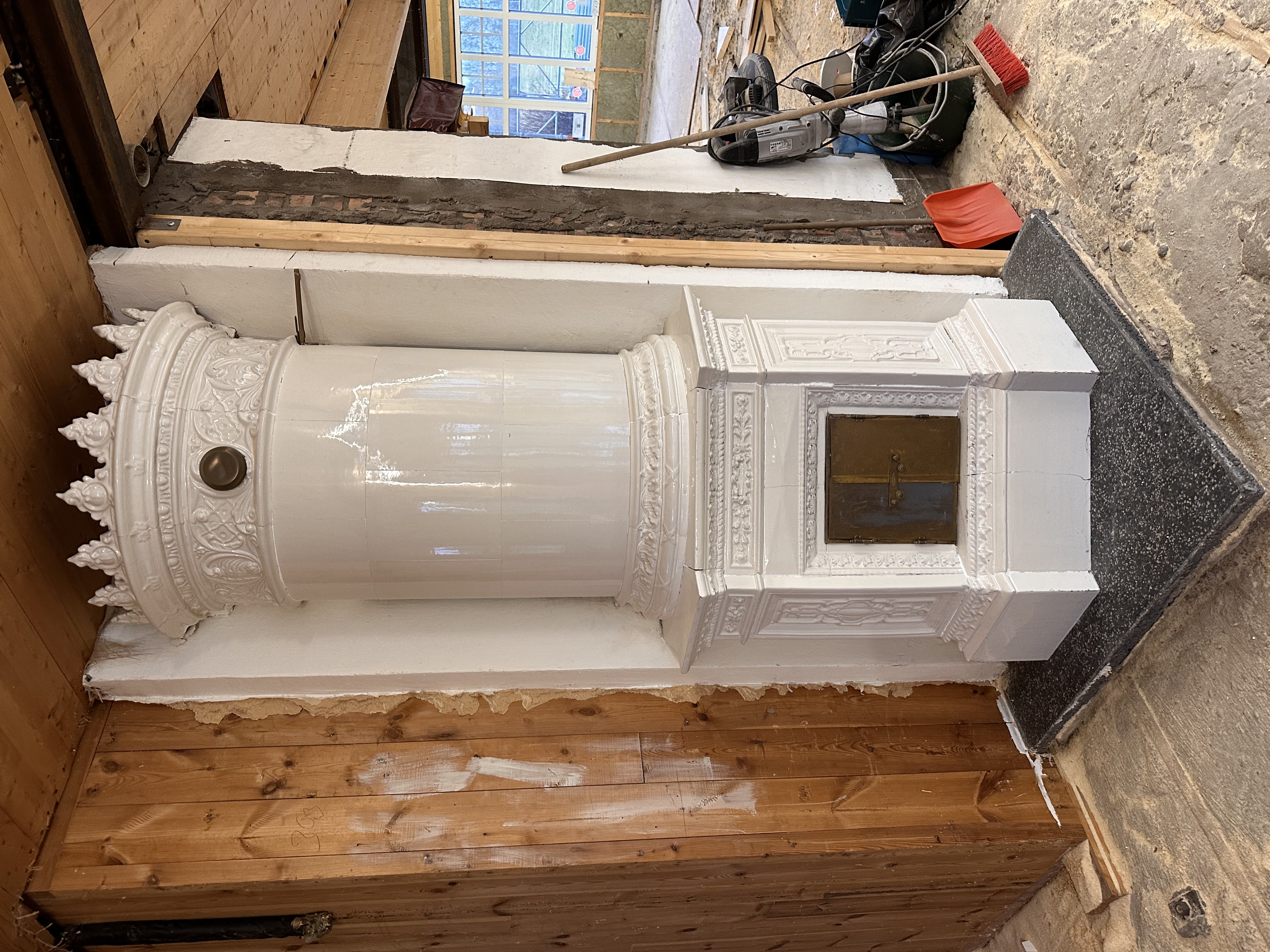 Kolonn kakelugn nr 27