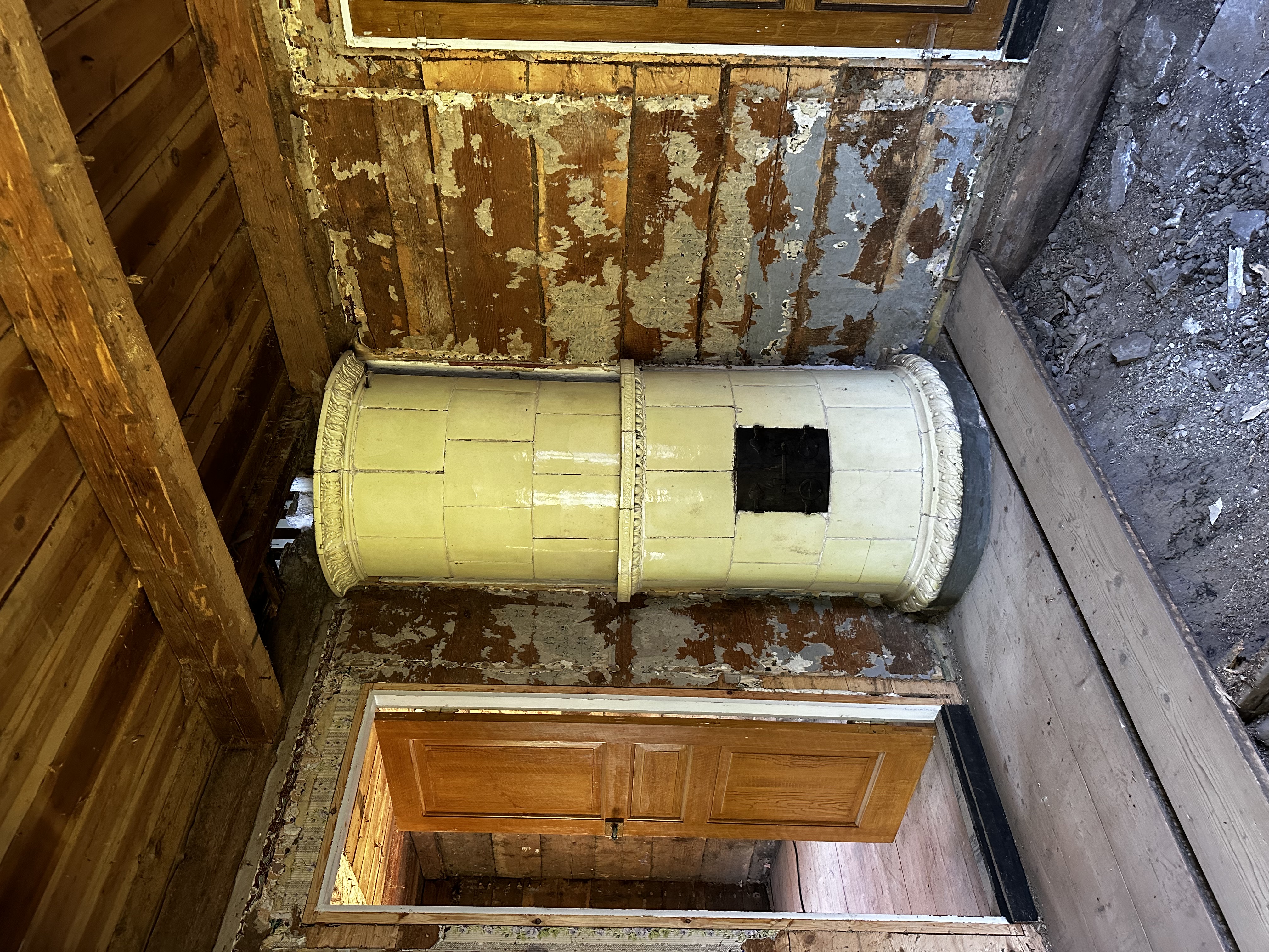 Hantverks kakelugn 4